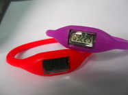 Orologio rosso/porpora del pedometro del silicio di sport con lo schermo LCD per le ragazze/ragazzi
