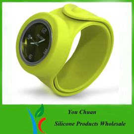 Orologio su misura ed ecologico impermeabile di schiaffo del silicone per i regali di promozione