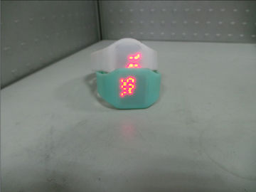 L'orologio su misura di polsino del silicone di colore ha condotto l'orologio del touch screen con il cronometro