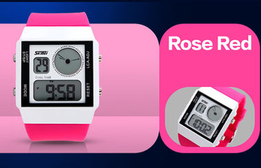 Tempo doppio dell'orologio analogico digitale unisex di doppio tempo con 5 lampadine di colori
