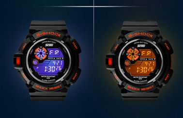 Orologio di Digital multifunzionale dello schermo LCD del nero di modo dei ragazzi con la lampadina di EL