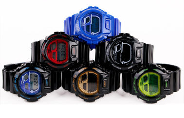Cronometro LCD multifunzionale di sport dell'esposizione dell'orologio di Digital del regalo dei bambini