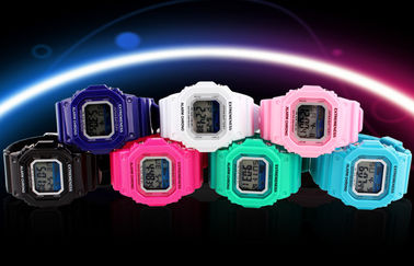 Gli ABS bianchi dell'orologio di Digital delle signore eleganti caso 12/24 ore di orologi