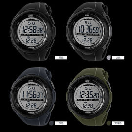 Orologio resistente di acqua dell'orologio di Digital e grande multifunzionale affascinante del fronte