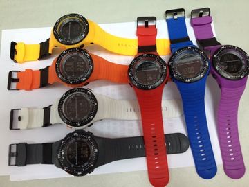 Orologio di Digital multifunzionale LCD nero con la luce della parte posteriore di EL