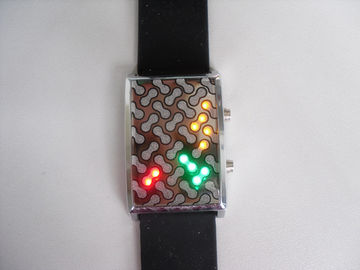 La morbidezza ha personalizzato Anti-sporco impermeabile dell'orologio di polsino del silicone del LED