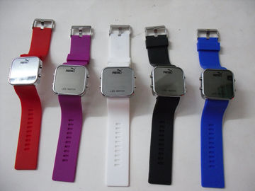 Orologi variopinti durevoli del braccialetto dell'orologio/silicone di polsino del silicone