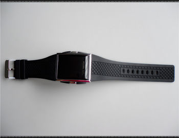 Orologio di polsino del silicone su misura morbidezza di sport, orologi bianchi della cinghia