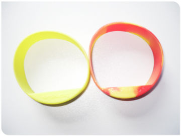 Orologio elettronico del braccialetto di Digital del silicone di stile di modo