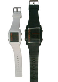 Orologio impermeabile della cifra del carillon orario atomico nero LED dell'orologio