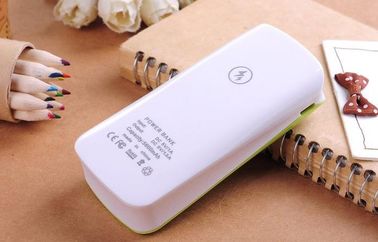 La Banca portatile professionale di potere di viaggio 4400mAh USB per il telefono cellulare, Ipad