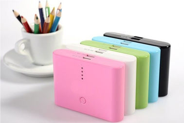 Porta USB doppia 8800mAh della migliore banca portatile universale di potere