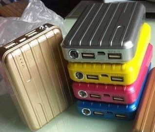 Batteria professionale della Banca di potere di forma del tronco, la doppia USB Banca di potere di 8800mAh