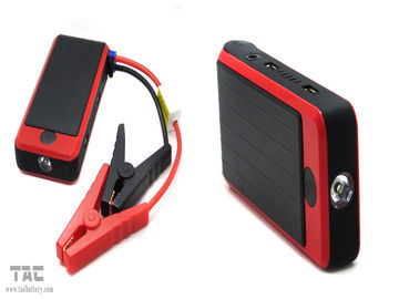 Doppio dispositivo d'avviamento portatile 12000mah di salto dell'automobile della banca di potere di USB nel rosso