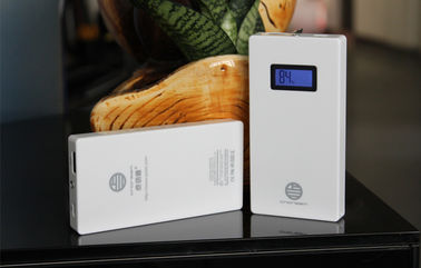 Pacchetto esterno della batteria della Banca LCD ultra sottile di potere del portatile per lo Smart Phone e la macchina fotografica digitale