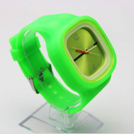 L'abitudine alla moda ha stampato gli orologi della gelatina con la cinghia/fronte intercambiabili