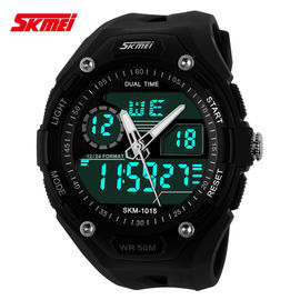 Orologio analogico digitale della multi fascia oraria con la batteria giapponese