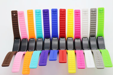 Orologio della custodia in plastica LED Digital con il braccialetto di sport del fermaglio del magnete