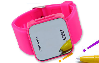 Resistente di acqua rosa di BANCOMAT dell'orologio 1 della cassa LED dell'ABS dell'orologio di Wommens Digital