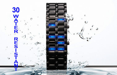Orologio resistente dell'acqua LED Digital, orologio del samurai del ferro dell'uomo