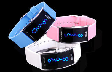 Resistente di acqua unisex di BANCOMAT dell'orologio 3 della banda LED Digital dell'unità di elaborazione