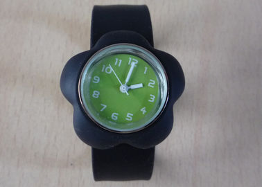 Nero fiore caso quarzo quadrante moda Silicone verde Slap braccialetto orologi 1 ATM