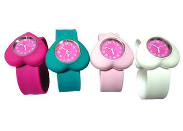 Cuore forma Giappone movimento Silicone Slap Orologi bracciale con materiale Eco-friendly