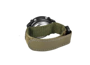 Orologi di Digital multifunzionali degli uomini verdi dell'esercito con l'allarme/batteria quotidiani del Giappone